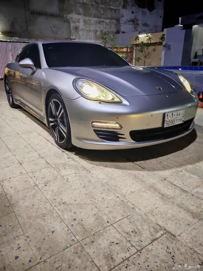 بورش باناميرا مخزن ماشي 77 الف 9