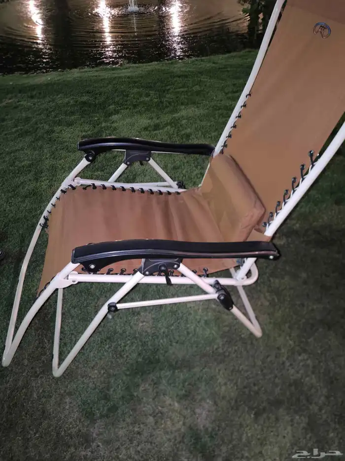 للبيع كرسي القاضي شبه جديد 0