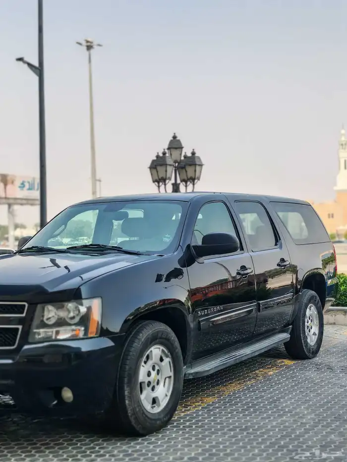 شيفرولية سوبربان موديل 2012 0