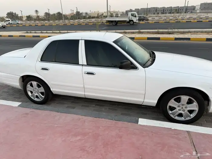 فورد فكتوريا 5