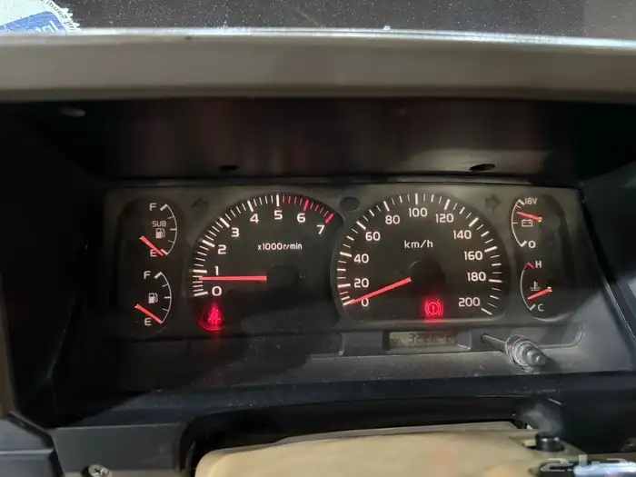 تويوتا شاص مخزن 18