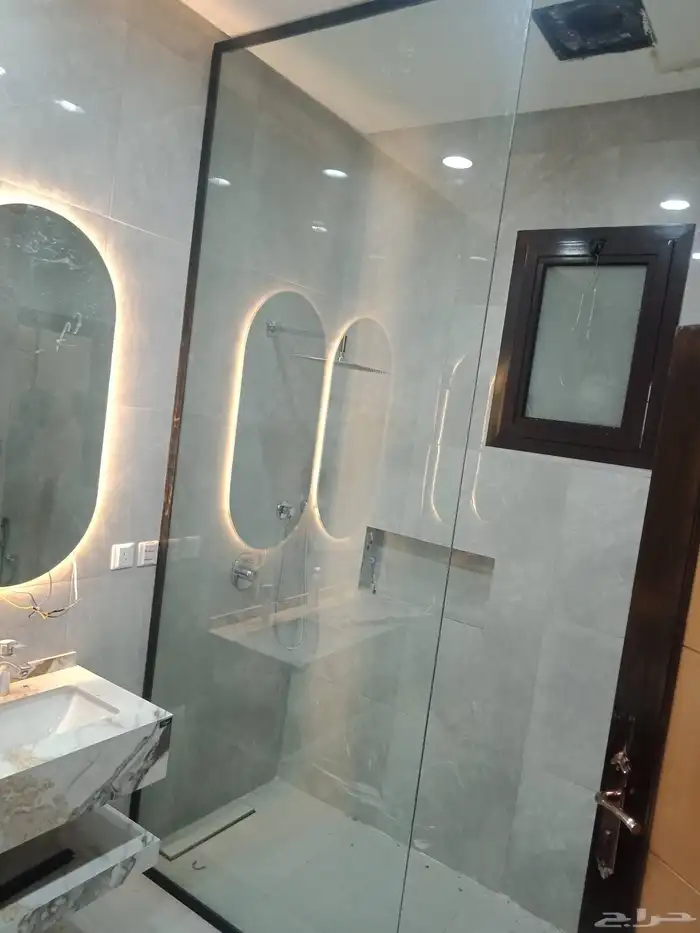 تركيب زجاج سيكوريت 1