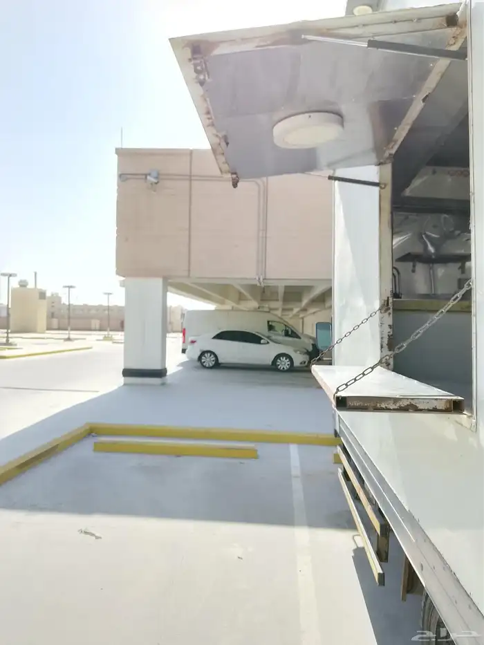 ميتسوبيشي دينه موديل 2001 (مجهزة فود ترك) 8