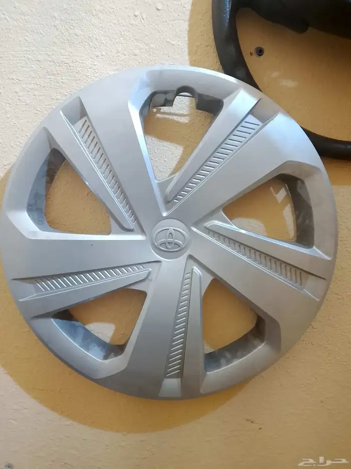 حبة طيس تويوتا وكالة اصليه موديل جديد 0