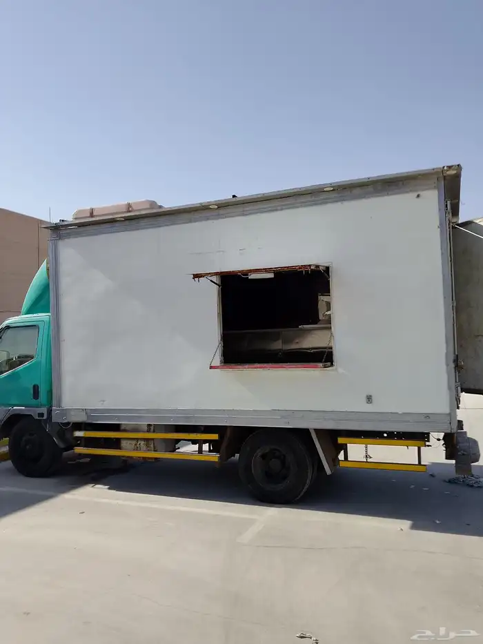 ميتسوبيشي دينه موديل 2001 (مجهزة فود ترك) 0