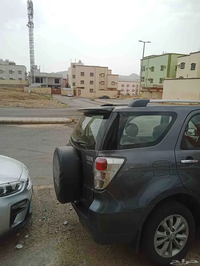 سيارة للبيع ديهاتسو تريوس مديل 2013 استمارة ساريه سنتين وفحص 3