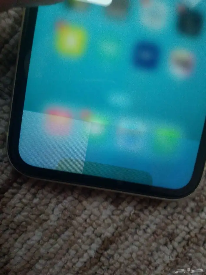 ايفون اكس ار نضيف 3