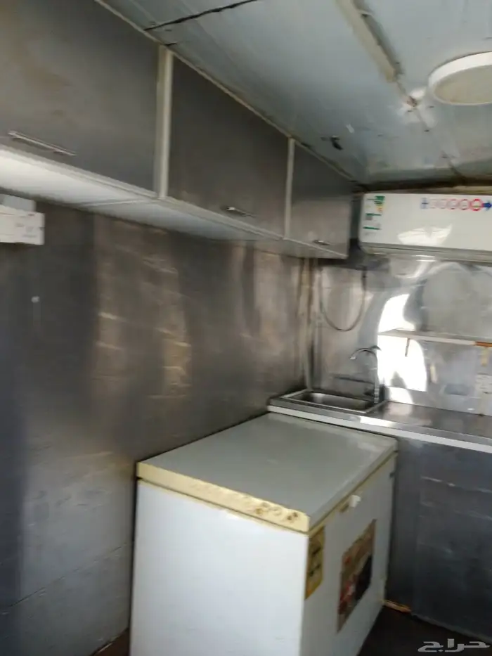 ميتسوبيشي دينه موديل 2001 (مجهزة فود ترك) 2