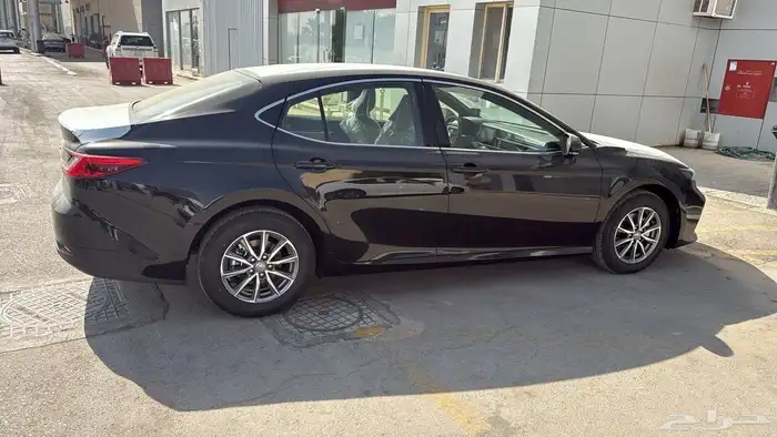 كامري 2025 E السعر شامل 116000 2