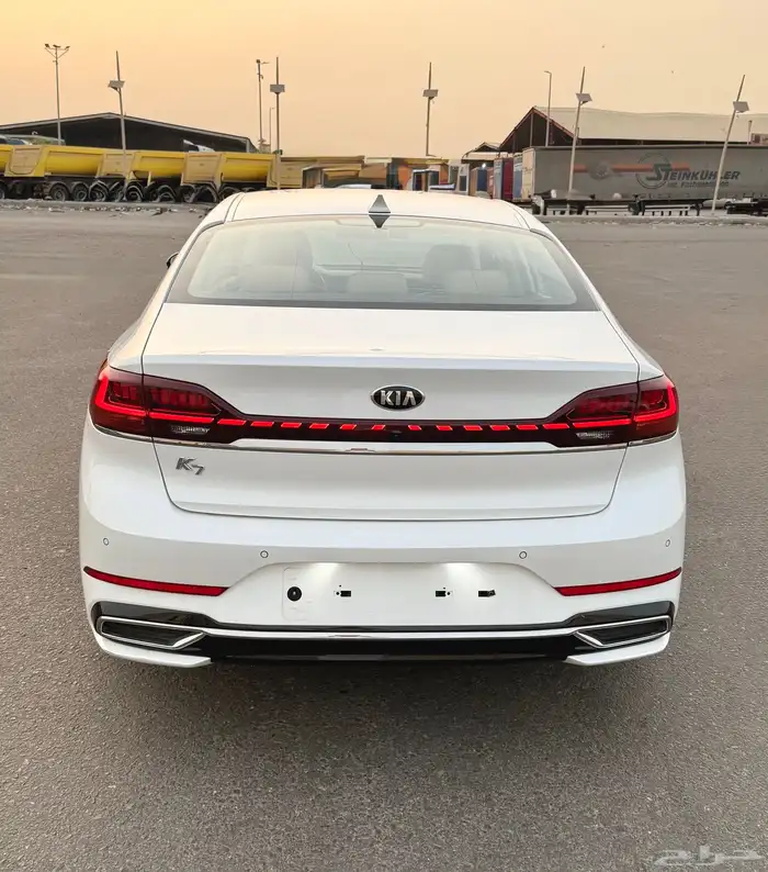 كادينزا 2020 - 4 سلندر فل بدون بنورما بحالة الوكاله للبيع 4