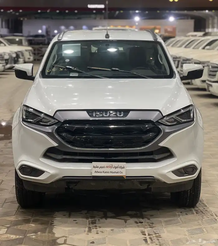 ايسوزو MUX 2024 وارد العيسي 0