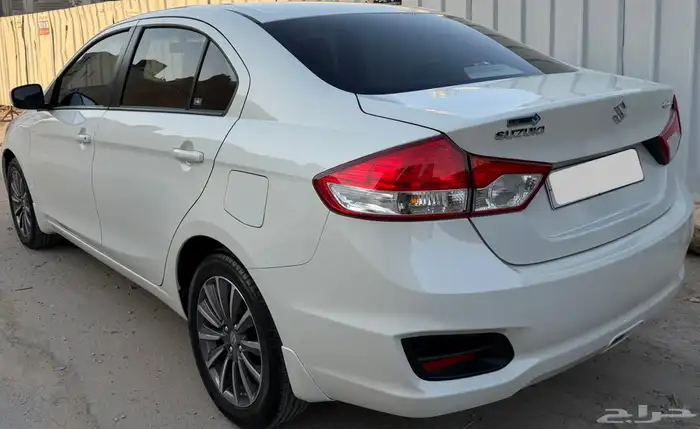 سوزوكي سياز 2022 ستاندر للبيع 5