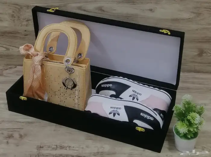 هديه نسائية بوكس شنطة وشوز 2