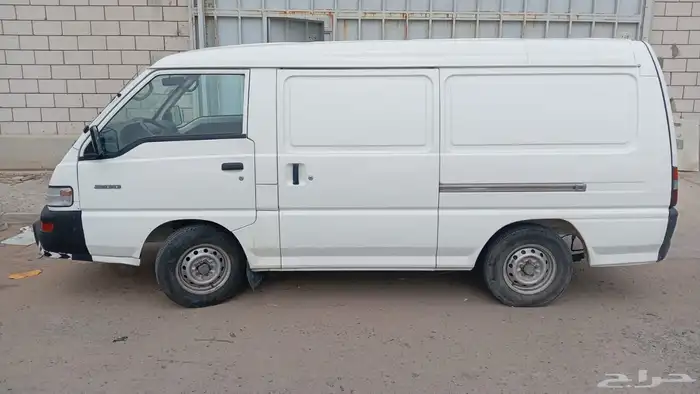 متسوبيشي L300 موديل 2010 6