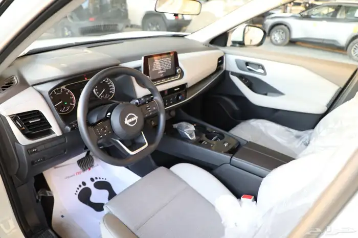 نيسان اكس تريل 7 مقاعد بدون دبل 2025 بسعر طيب جدا 9