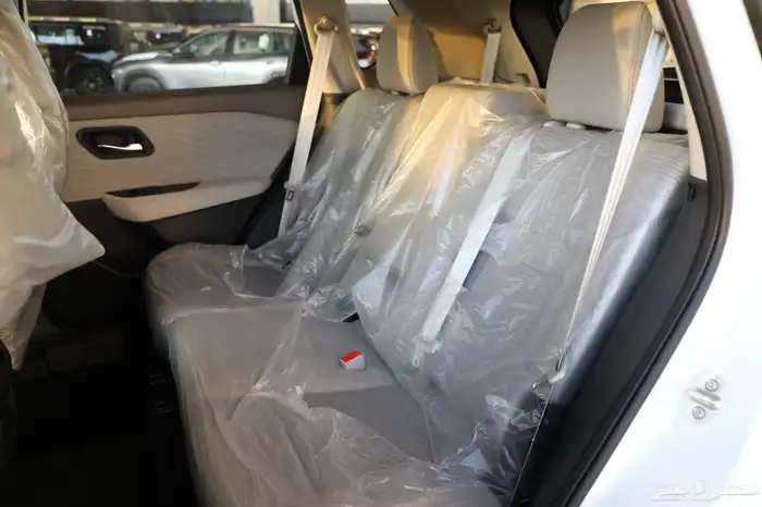 نيسان اكس تريل 7 مقاعد بدون دبل 2025 بسعر طيب جدا 13