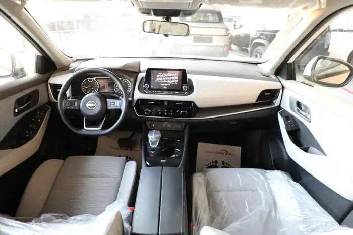 نيسان اكس تريل 7 مقاعد بدون دبل 2025 بسعر طيب جدا 6