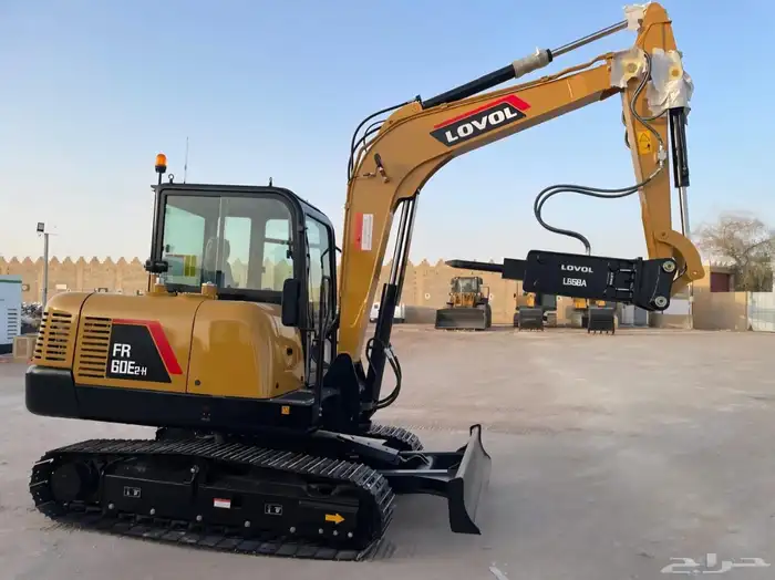 ميني بوكلين للإيجار. حفار صغير. Mini excavator for rent 4