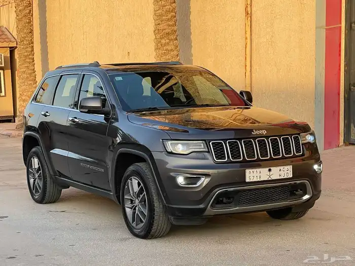 جراند شروكي ليمتد 2017 - 8 سلندر فل كامل 2