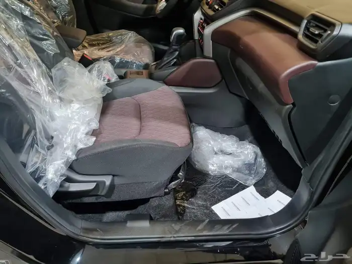 تويوتا اوربان كروز 2026 استندر 4