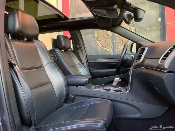 جراند شروكي ليمتد 2017 - 8 سلندر فل كامل 13