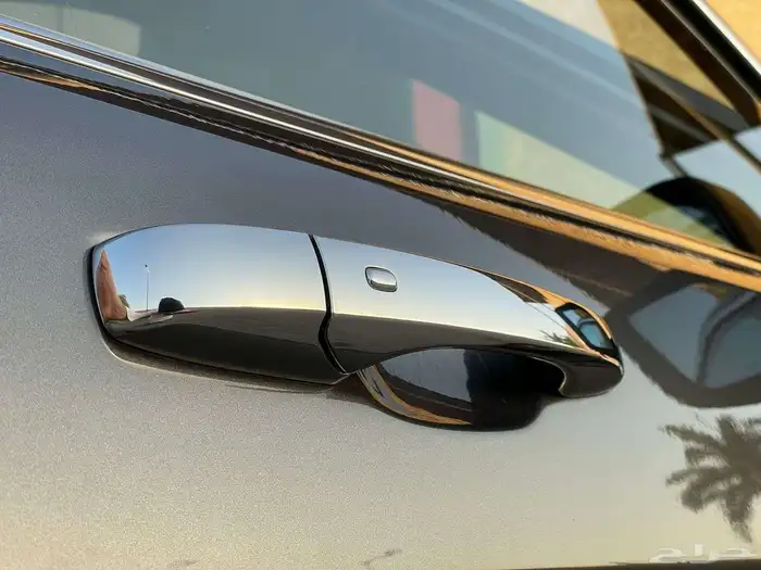 جراند شروكي ليمتد 2017 - 8 سلندر فل كامل 25