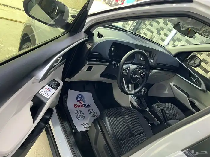 كارينز استاندر 2025 باقي كمية محدوده بسعر 67900شامل 4