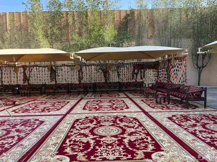 تجهيز وتنسيق حفلات مناسبات زفاف تأجير كراسي طاولات كوش مخيما 4