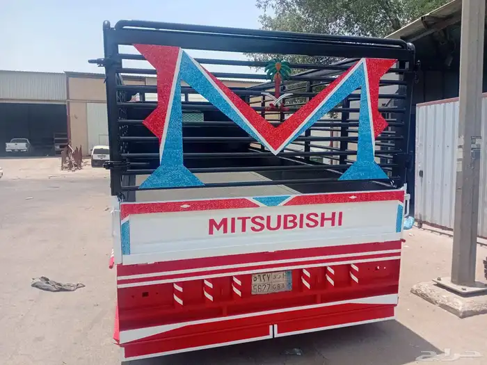 للبيع دينا مسوتبشي استخدام 1999شرط مكينه قير... 2