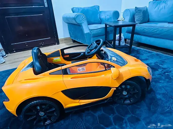 سيارة اطفال ماكلارين 4