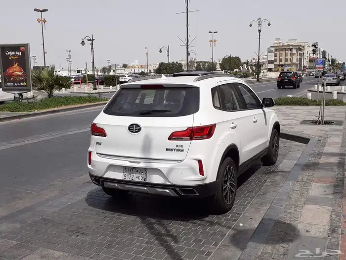 للبيع سيارة فاو بيستون X40 موديل 2020 2