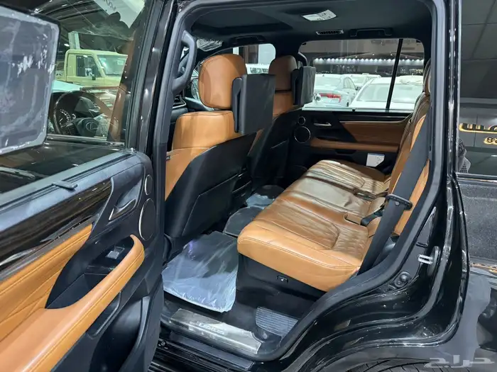 لكزس بلاك ادشن سعودي 7