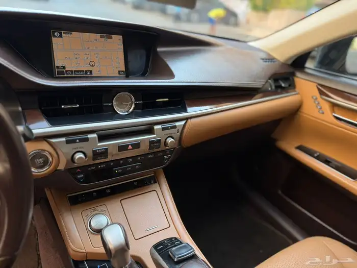 لكزس2017 ES350 DD فل كامل 18