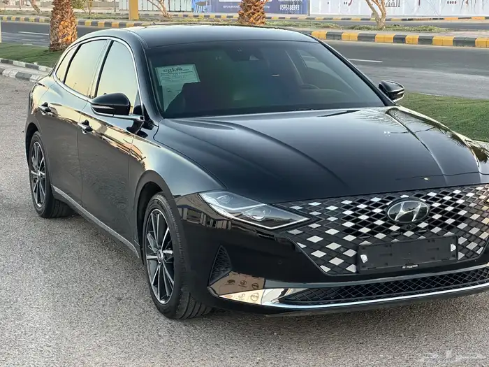 ازيرا 6سلندر موديل 2020 بصمه شاشه بحاله الوكاله 13