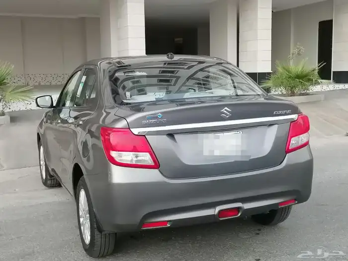 للبيع سزوكي ديزاير الموديل 2023 بحالة ممتازة جدا 9