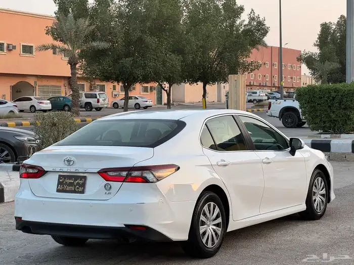 تويوتا كامري 2022 استاندر 7