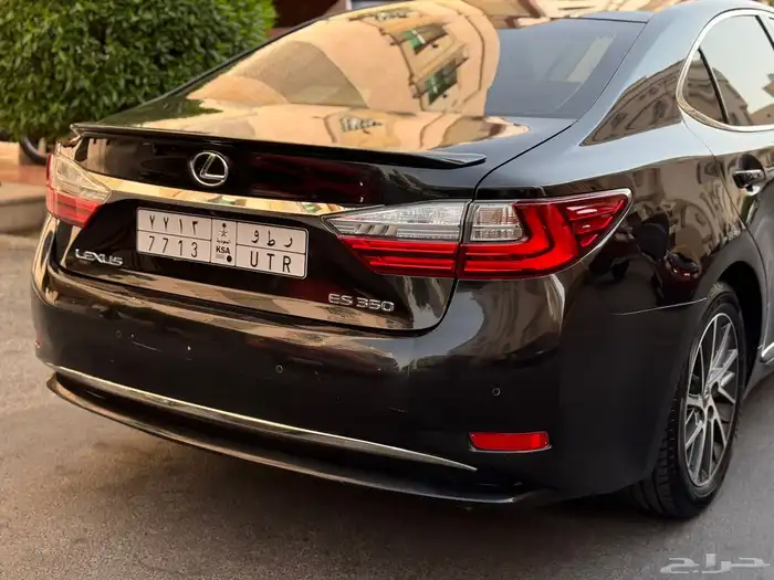 لكزس2017 ES350 DD فل كامل 6