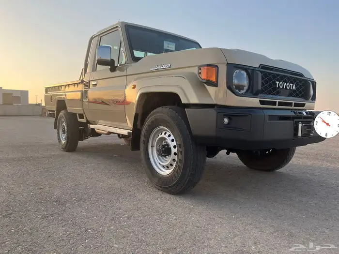 شاص 24 ديزلLX فل كامل مكره دفلك ماشي 57 الف 0