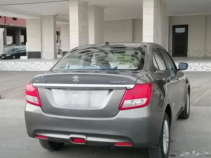 للبيع سزوكي ديزاير الموديل 2023 بحالة ممتازة جدا 8