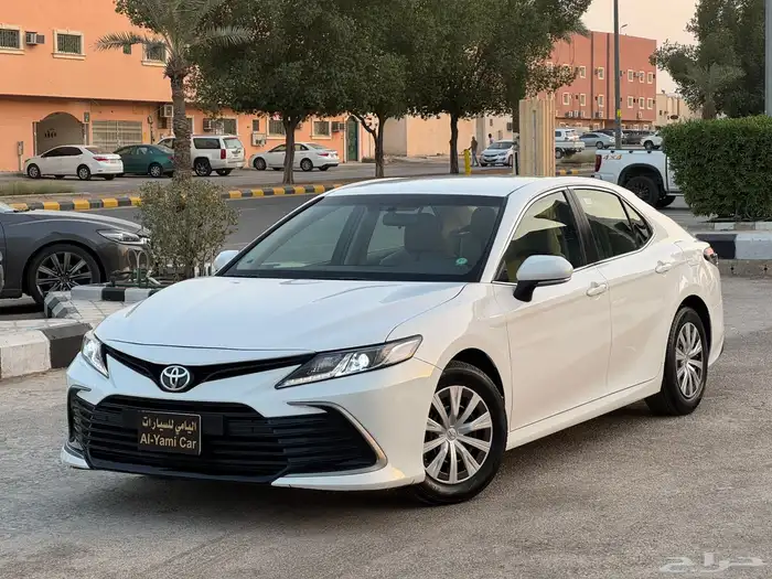 تويوتا كامري 2022 استاندر 1