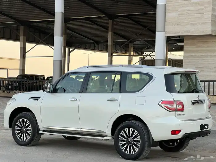 ليسان - باترول - 2016 - بلاتينيوم 9