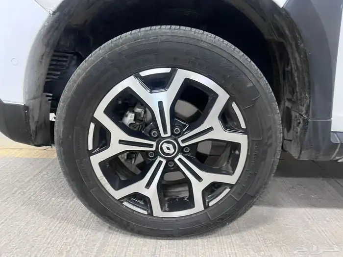 للبيع رينو داستر 2021 فل كامل دبل (دفع رباعي) 4