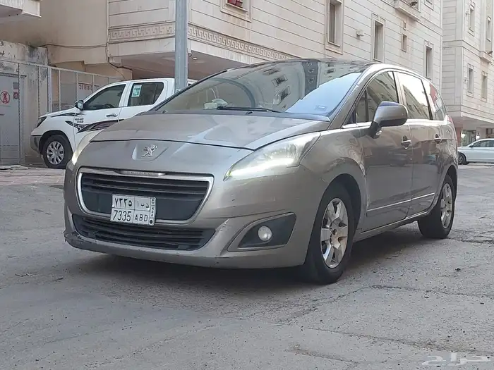 بيجو 2017 5008 مجدد مفوحص 1