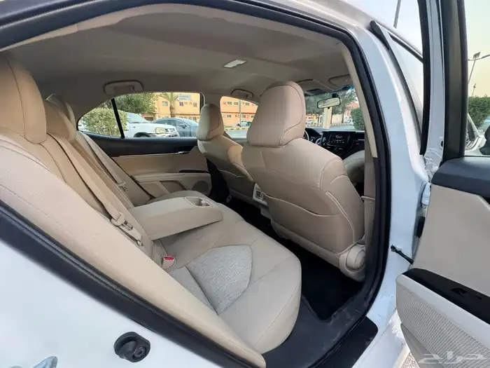 تويوتا كامري 2022 استاندر 21