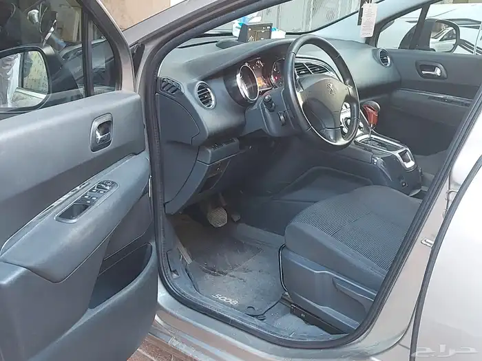 بيجو 2017 5008 مجدد مفوحص 10