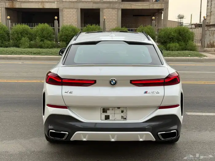 بي ام دبليو X6 2022 M 50i kit m - ناغي - 8 سلندر 3