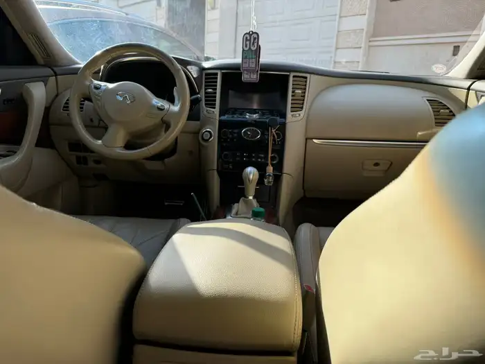 انفينتي qx70 2016 7