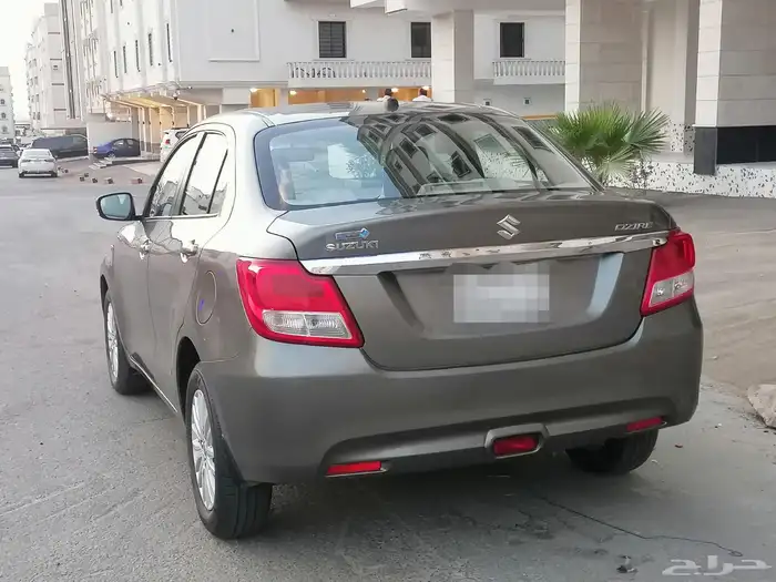 للبيع سزوكي ديزاير الموديل 2023 بحالة ممتازة جدا 11