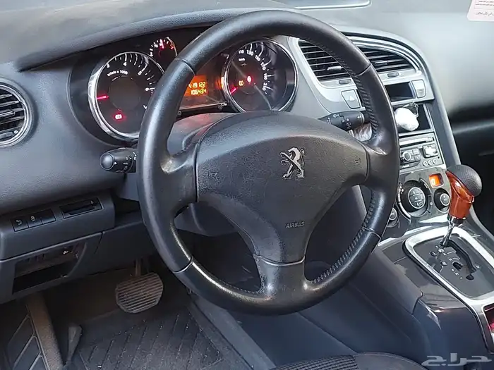 بيجو 2017 5008 مجدد مفوحص 4