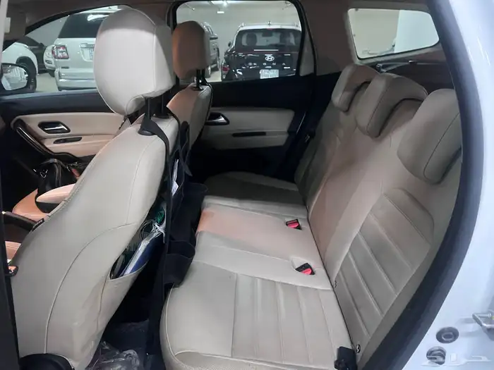 للبيع رينو داستر 2021 فل كامل دبل (دفع رباعي) 2